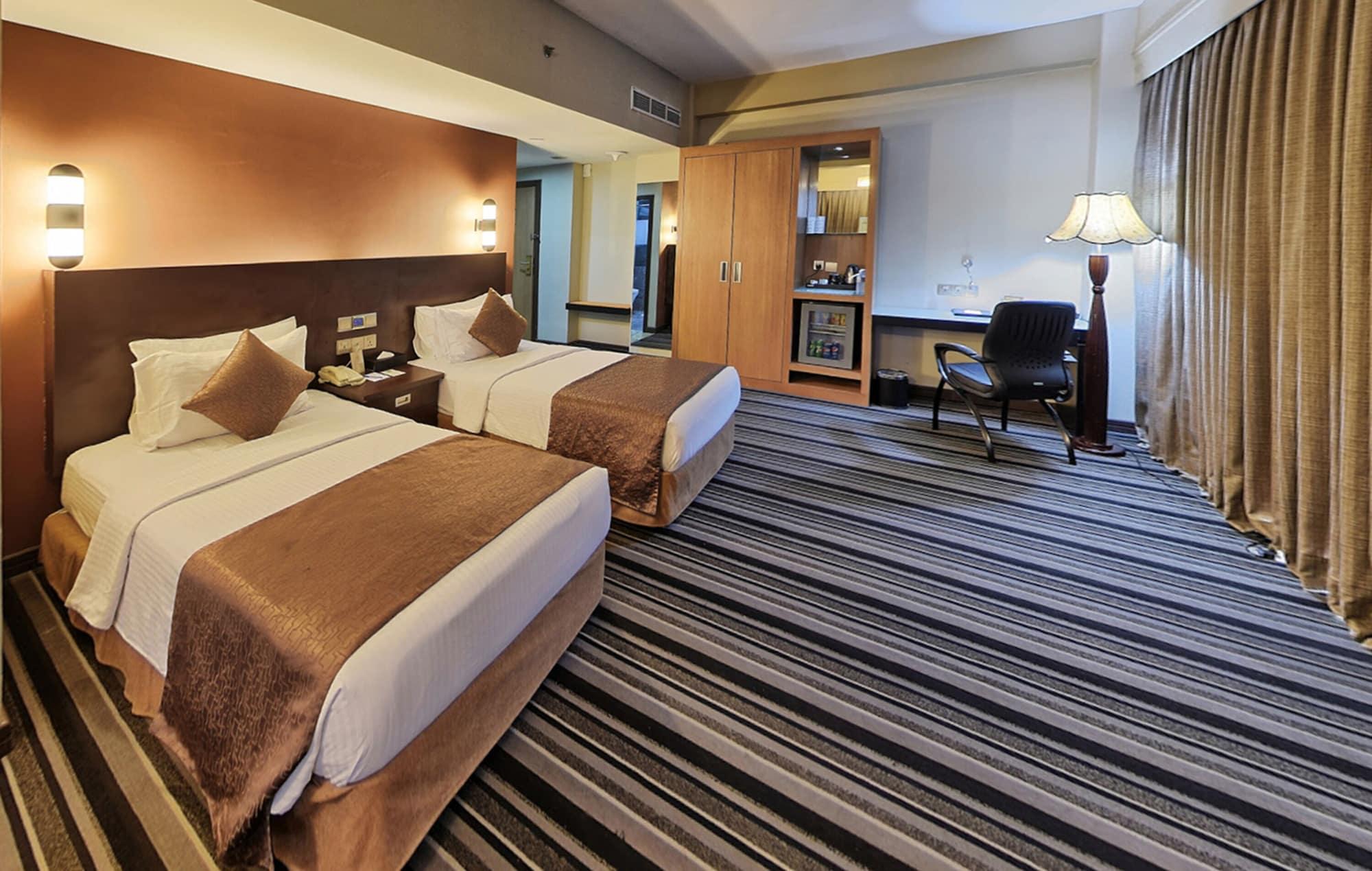 Pearl Grand Hotel Colombo Exterior foto